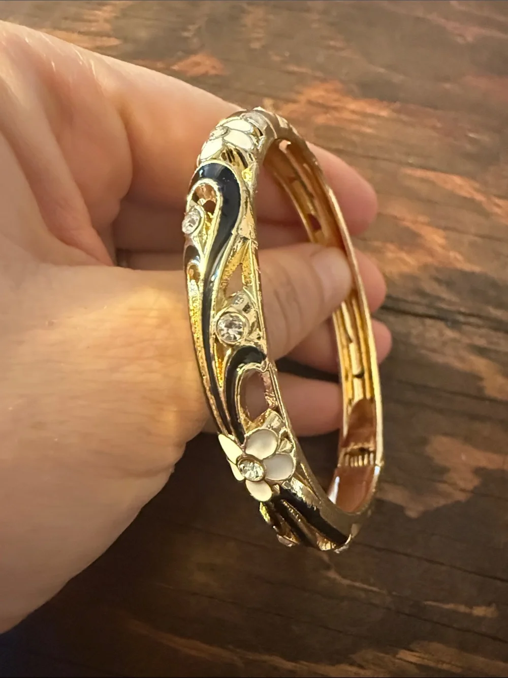 Gold Plated Enamel Flower & Crystal Enamel Flower Bangle Bracelet Black & White